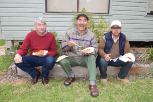 Communal lunch aids understanding