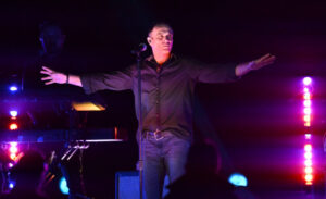 Nollsy to put on river show