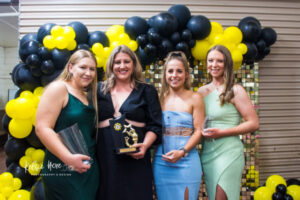 Macorna crowns award winners