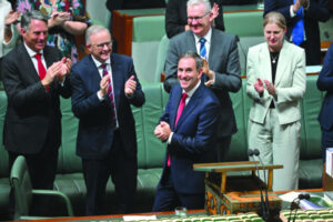 Taxpayers to get $10 a week cut
