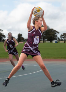 Ultima moves into top four
