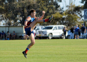 Murrabit give Swans the Blues