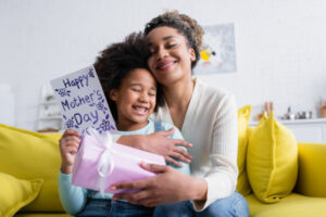 Gift ideas to make her day special