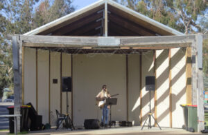 Entertainment at the Cohuna Farmers and Makers Market