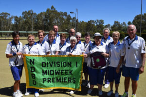 Bowls leaders prevail