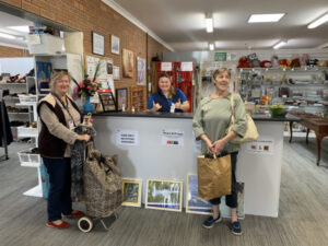 Op shops re-open