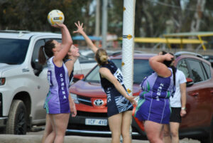 Kerang hold on to finals hopes