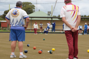 Bowls rolls on throughout winter