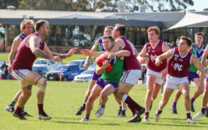 Maroons halt Bulls to advance
