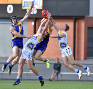 CMFNL – Hat-trick chance
