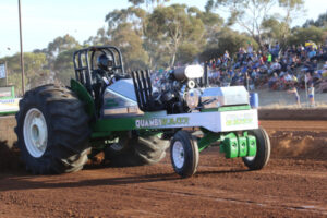 Tractors set to pull huge crowd