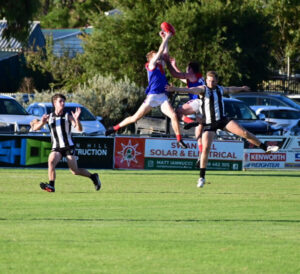 Demons, Kangas face the pressure