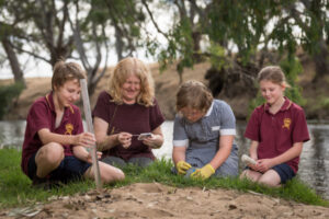 Connecting young people to nature through care