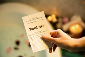 Kerang couple’s Lotto toast