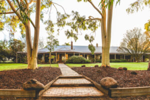 The ultimate Gunbower Creek property