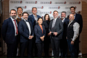 Dealer gong at Case IH awards