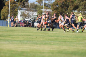 CMFNL – Leaders to clash