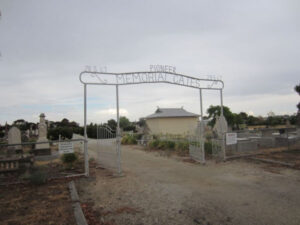 Flood’s halt burials