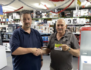 Local shoppers rewarded for local support