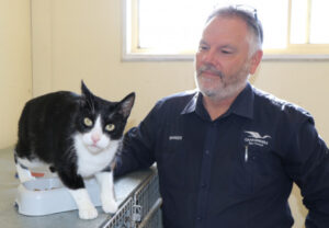 Take a ‘paws’ to register your pet