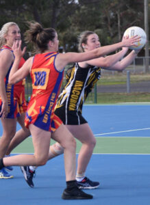 Swans winning streak continues