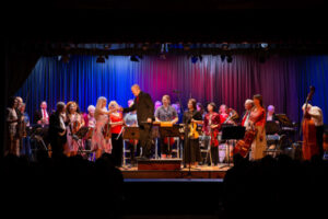 Victorian State Concert Orchestra in tune with district
