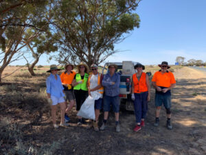 Highway rubbish clean-up