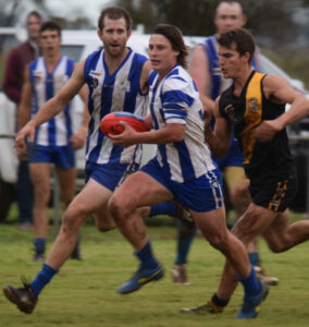 GRFL – Blues extend gap