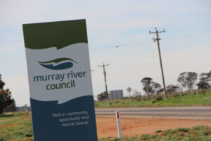 Push to de-amalgamate council falls flat