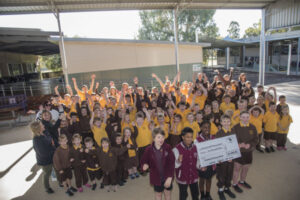 Flood gesture forges schools’ bond