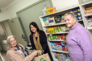 Foodshare putting meals on tables