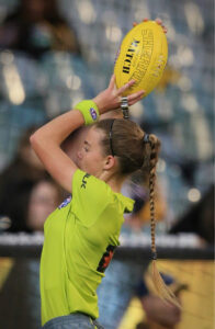 AFLW umpire to host workshop