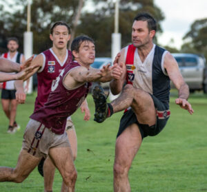 Saints out to farewell home ground in style
