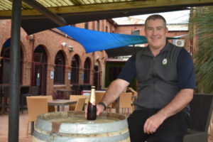 Kerang businesses welcome patrons back as restrictions ease in fourth state lockdown