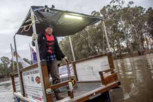 Koondrook welcomes raft crew