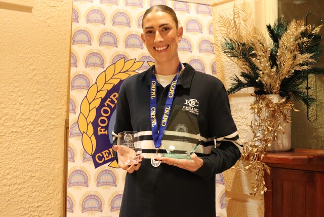 Adams wins Wardle medal