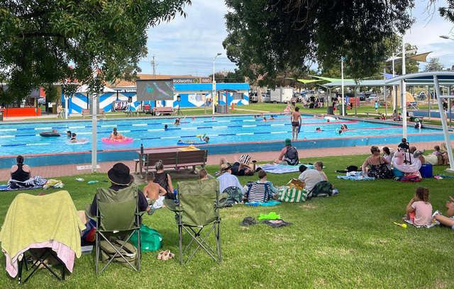 Quambatook pool needs volunteers