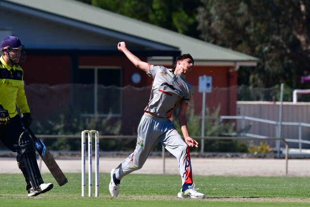 Bombers claim back-to-back wins