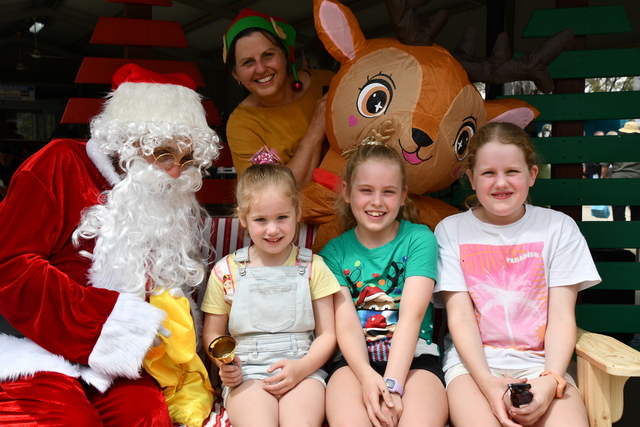 Out and about: at the Christmas Murrabit Country Market