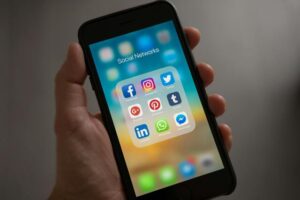 Social media ban: tips for rural families