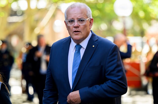 Former PM cleared, two robodebt officials found corrupt