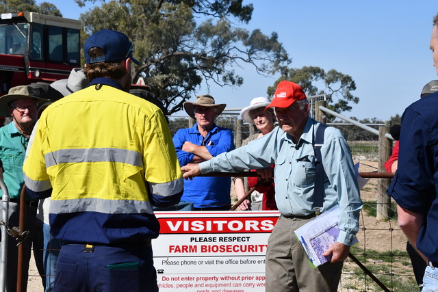 Farmers stand against VicGrid